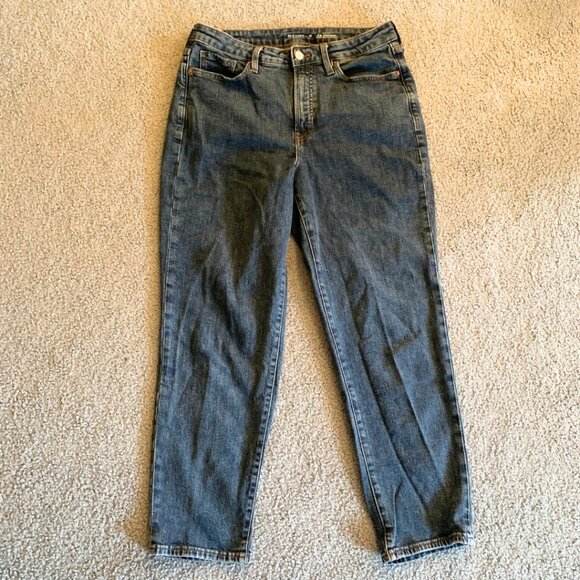 OLD NAVY HIGH RISE OG STRAIGHT LEG JEANS WITH SECRET SMOOTH POCKETS - SIZE 10 - Picture 1 of 5